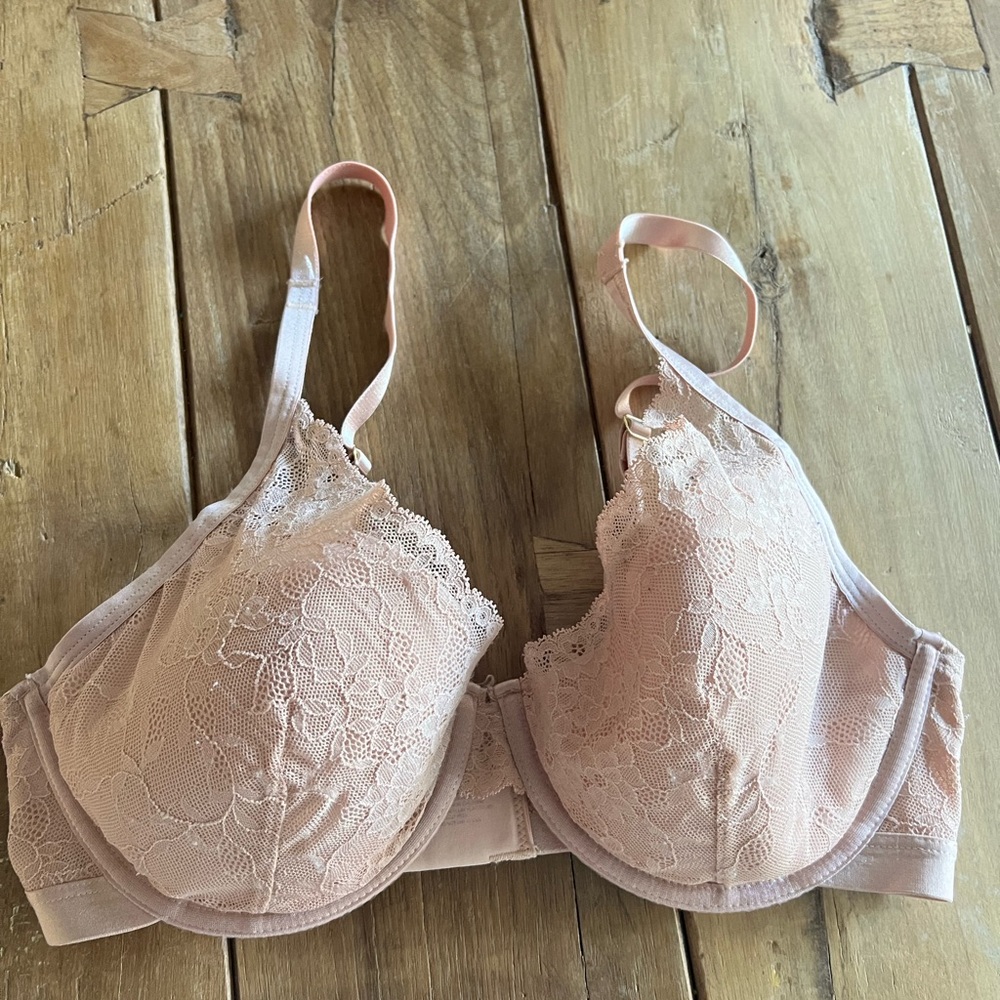 Soma LIGHTEST LIFT Lace Plunge Bras (sold together)